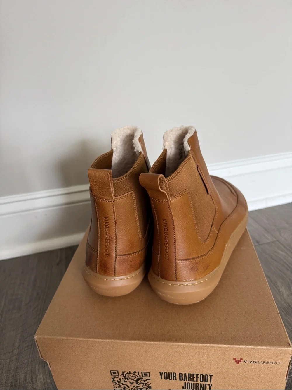 Vivobarefoot Gobi Warm-Lined Chelsea Boots Leather EUR 45 / US 12